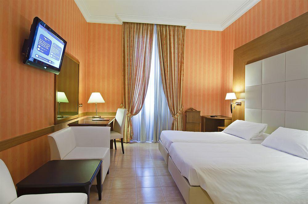 Hotel Gioberti Rome Bagian luar foto